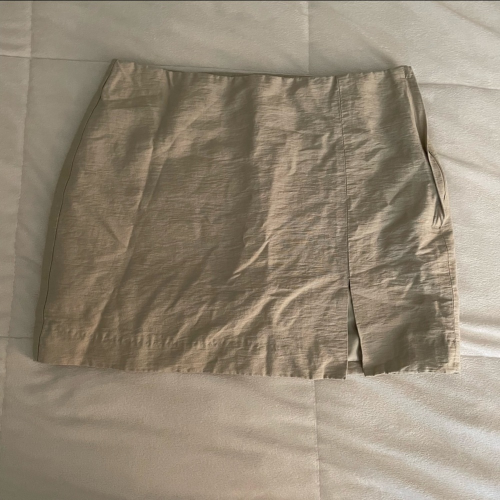 H&M Beige Short Skirt
